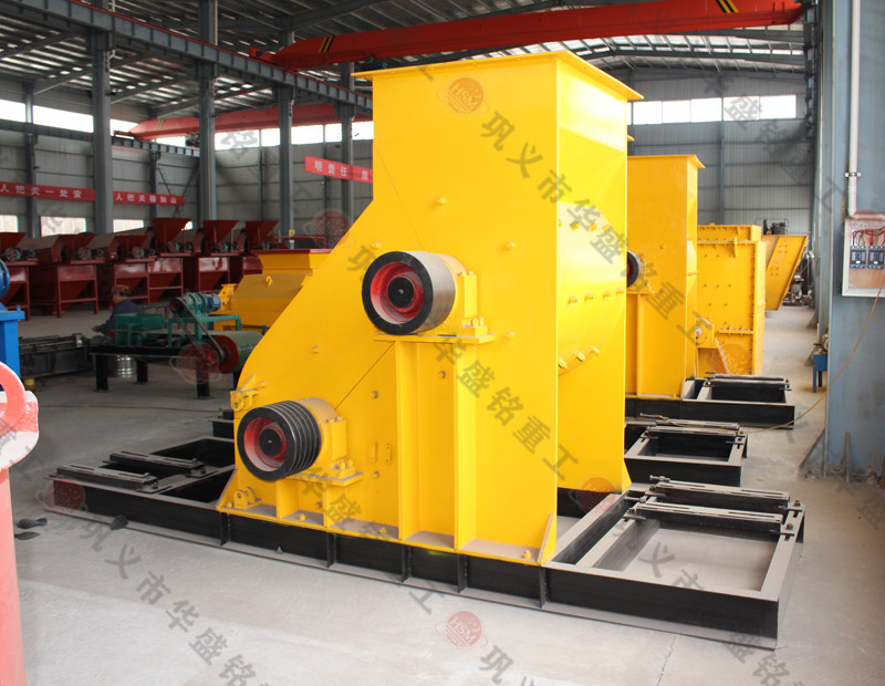 開機(jī)前頁巖雙級(jí)粉碎機(jī)需要準(zhǔn)備工作